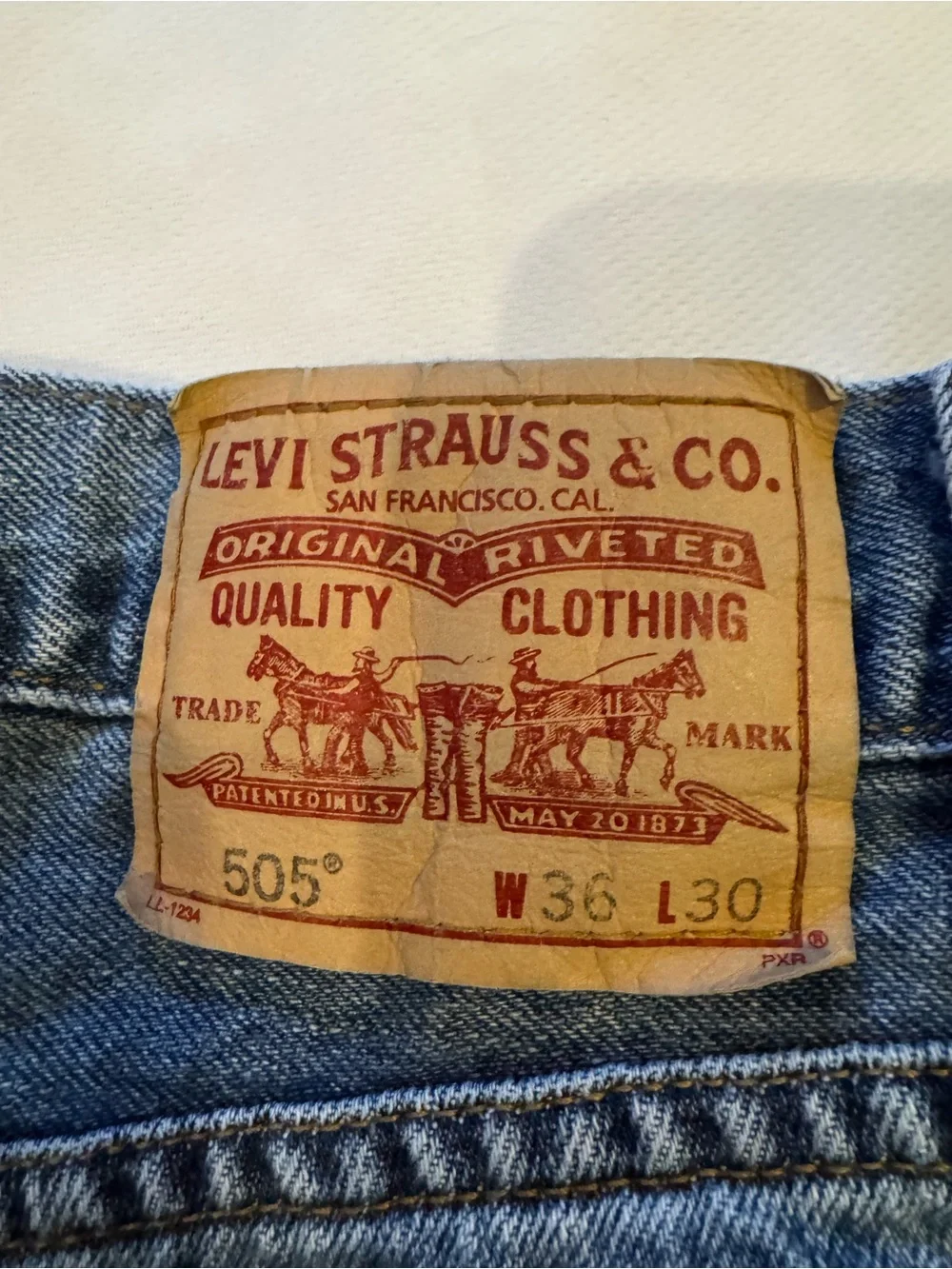 Levi's Men’s 505 denim jeans, size 36x30